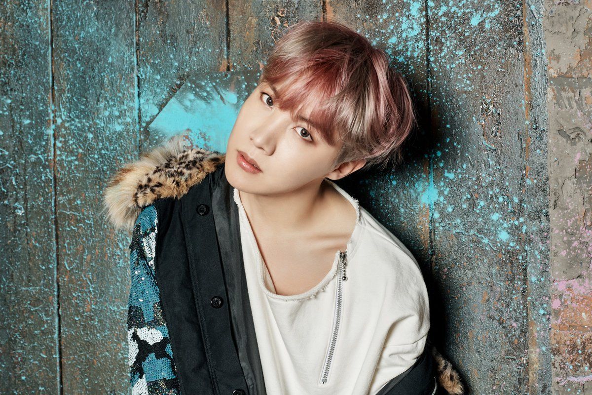 «BTS» تشعل السعودية.. من هو نجمك المفضل فى الفرقة الكورية؟