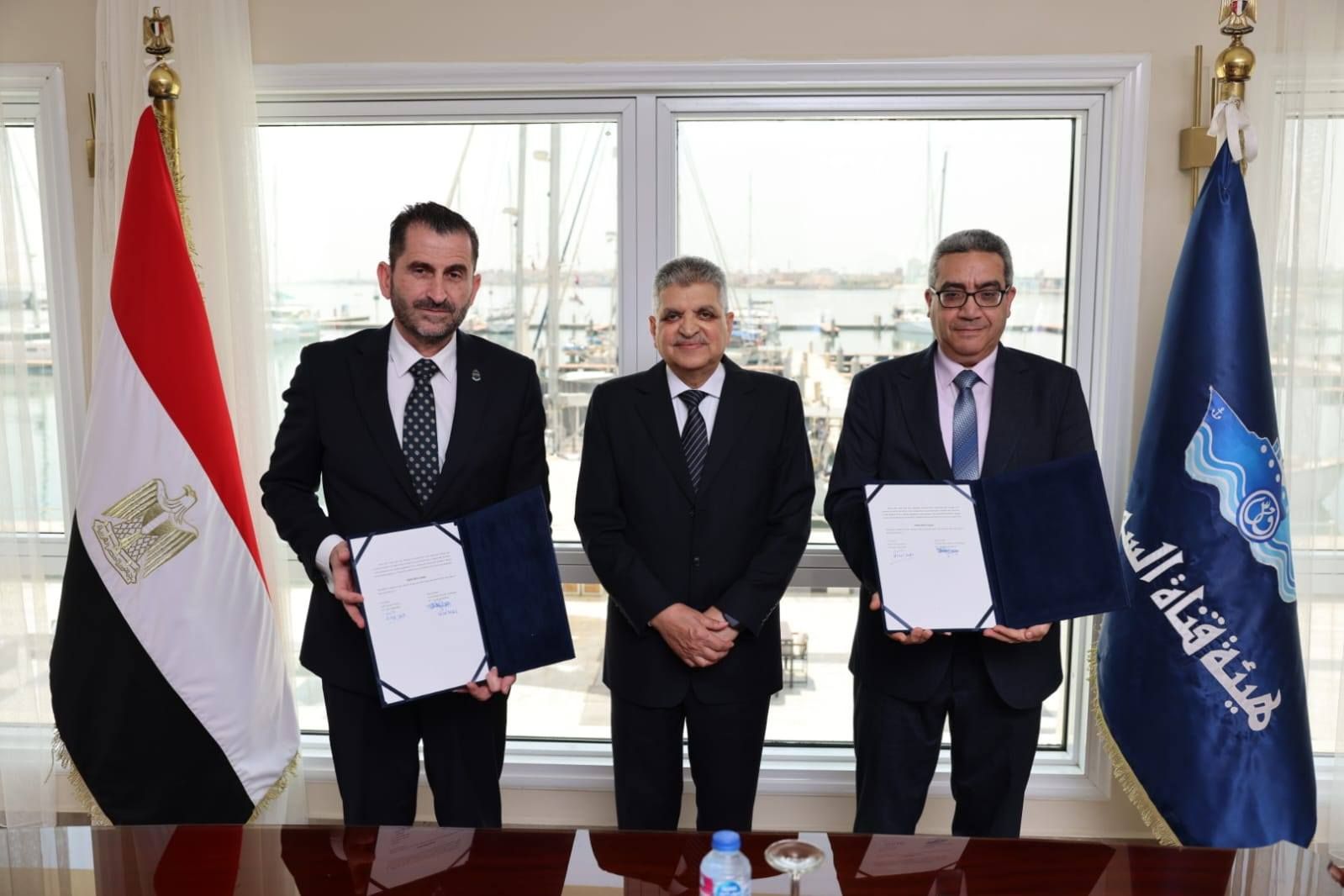 مذكرة تفاهم بين قناة السويس وغرفة الملاحة الدولية لدعم سلاسل الإمداد العالمية