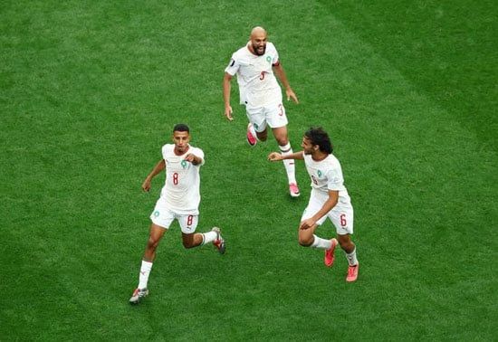 احتفال أوناحي بالهدف الأول فى شباك كندا