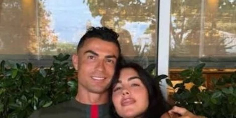 بعد مرور 10 سنوات عشق.. والدة رونالدو تمتنع من حضور حفل نجليها على جورجينا