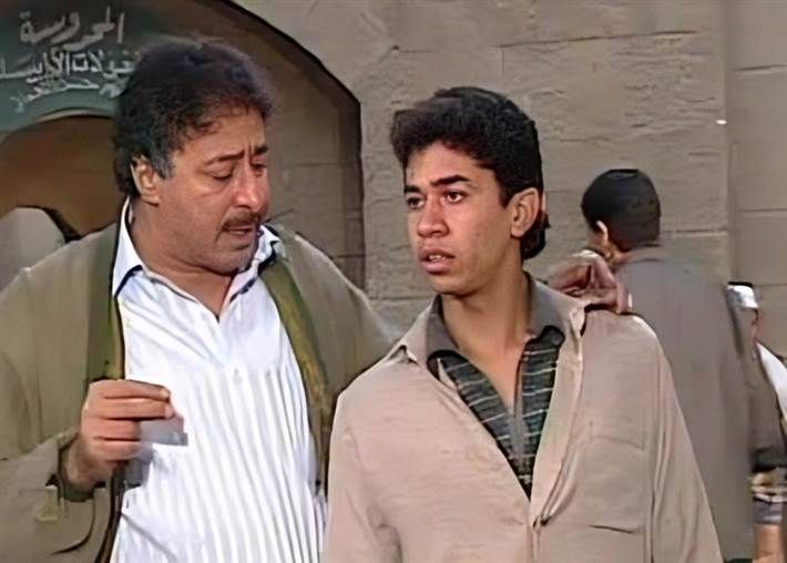 وفاة الفنان عمرو محمد علي بعد صراع مع المرض الشهير بـ "شقشق" رحل عن عالمنا صباح اليوم الفنان عمرو محمد علي بعد صراع مع المرض.وكان عمرو محمد علي يعاني من مرض تصلب الأعصاب إقرأ المزيد