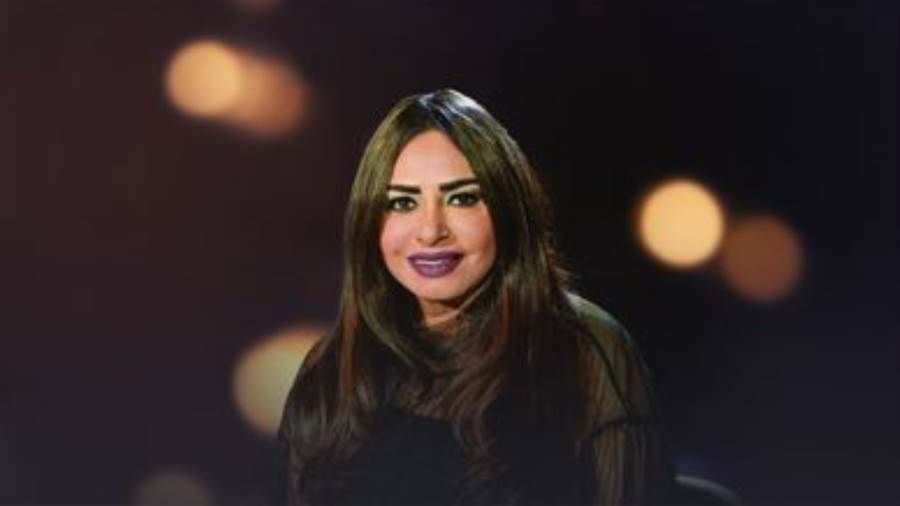 سلوى خطاب تكشف تفاصيل إجرائها لعملية تجميل بالوجه والرقبة فاجأت الفنانة سلوى خطاب الجمهور في أحدث ظهور لها بعد خضوعها لإجراء تجميلي في الوجه والرقبة كاشفة عن تفاصيل ا إقرأ المزيد