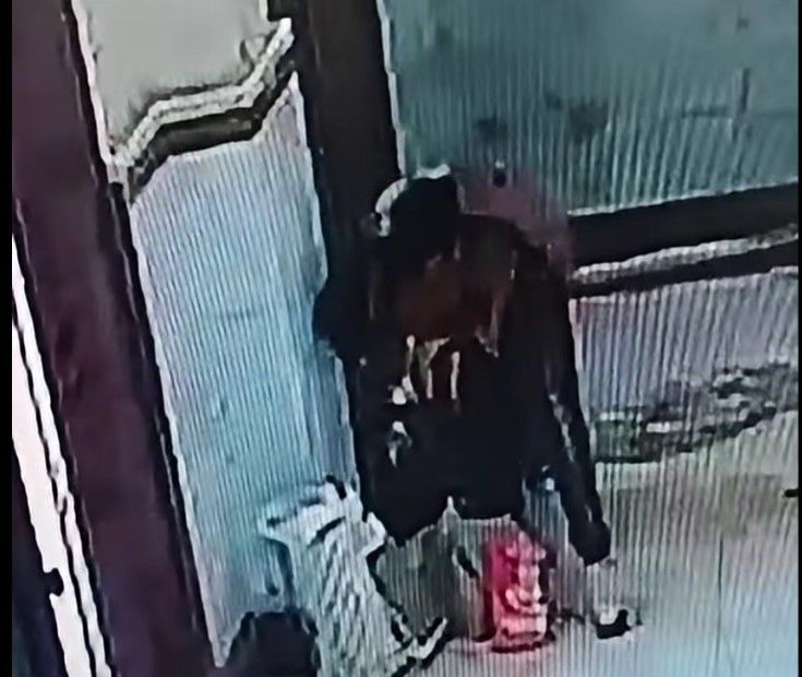 ضبط متهم بسرقة هاتف محمول من داخل مسجد بزهراء مدينة نصر