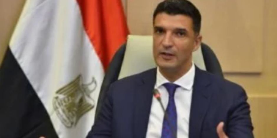وزير الصناعة يعلن تسهيلات جديدة للمستثمرين عبر منصة مصر الصناعية الرقمية.. تفاصيل الطرح وآلية الإيجار المنتهي بالتملك