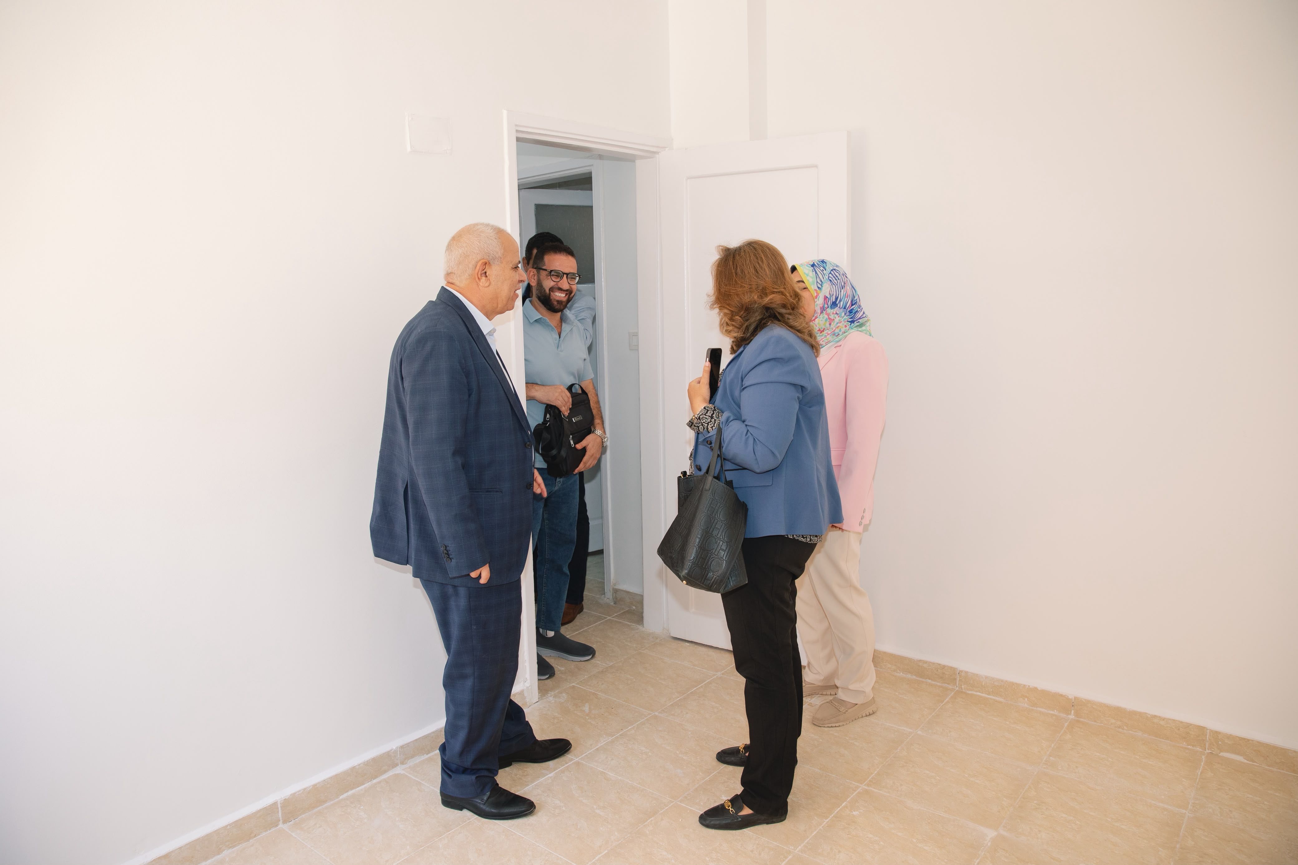وزيرة الإسكان تتابع موقف جاهزية الوحدات السكنية المقرر طرحها بنظام "الإيجار" و" الإيجار المنتهي بالتملك"