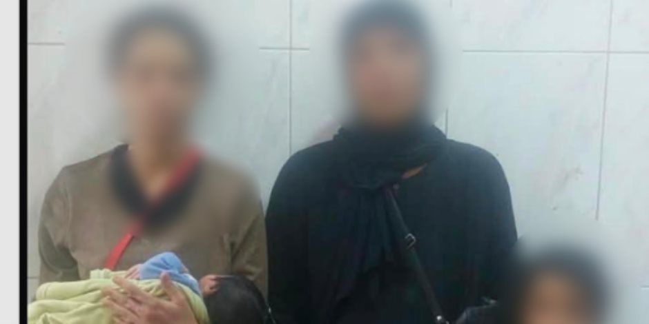 ضبط سيدتين بالجيزة لاستغلال طفلين في أعمال التسول واستجداء المارة