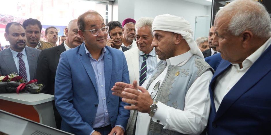وزير المالية .. في زيارة ميدانية بالمديرية المالية بمطروح