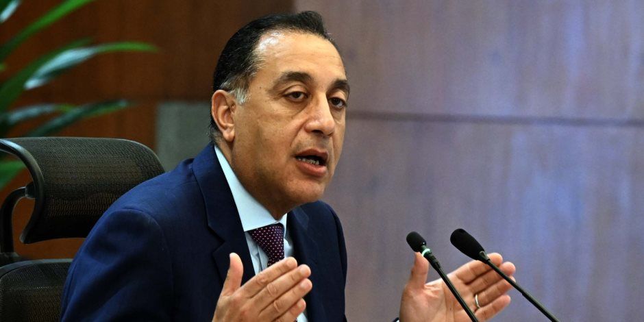 رئيس الوزراء يشارك بالجلسة الافتتاحية لقمة الاتحاد الأفريقي الاستثنائية بأنجولا