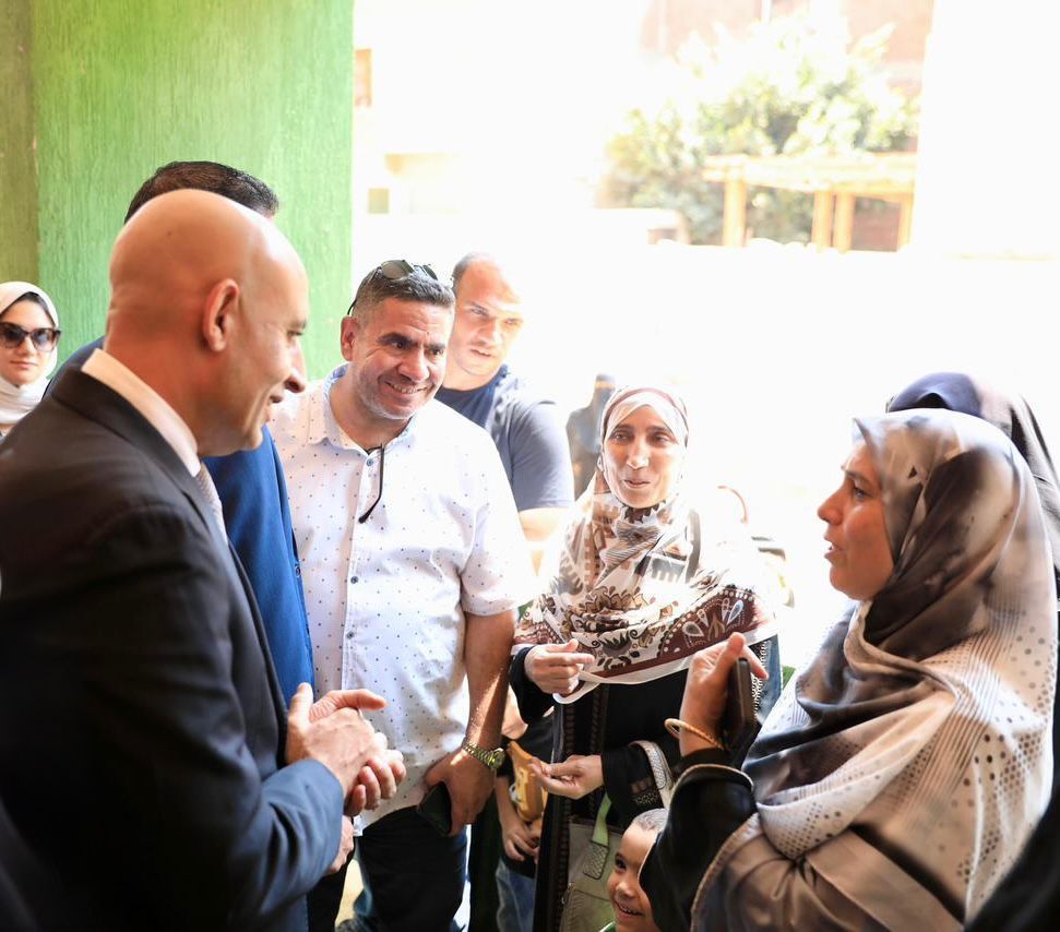 وزير التعليم يشدد على تسليم الكتب للطلاب في موعدها وتحقيق الانضباط بالمدارس