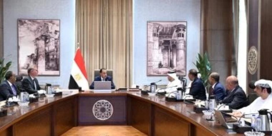 مدبولى يلتقى مسئولين بإمارة الفجيرة عقب تأسيس شركة "الفجيرة العلمين" للنفط