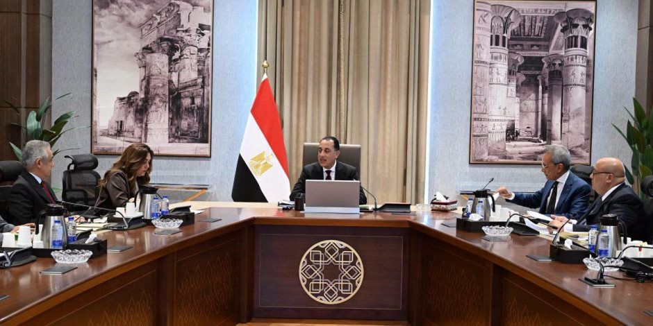 تمهيدًا لإرسالها إلى البرلمان.. رئيس الوزراء يستعرض التعديلات المقترحة على قانون التصالح في بعض مخالفات البناء