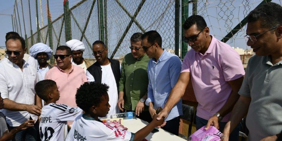 وزير الشباب من حلايب: الوزارة تضع مراكز الشباب بالمحافظات الحدودية ضمن منظومة المتابعة المستمرة