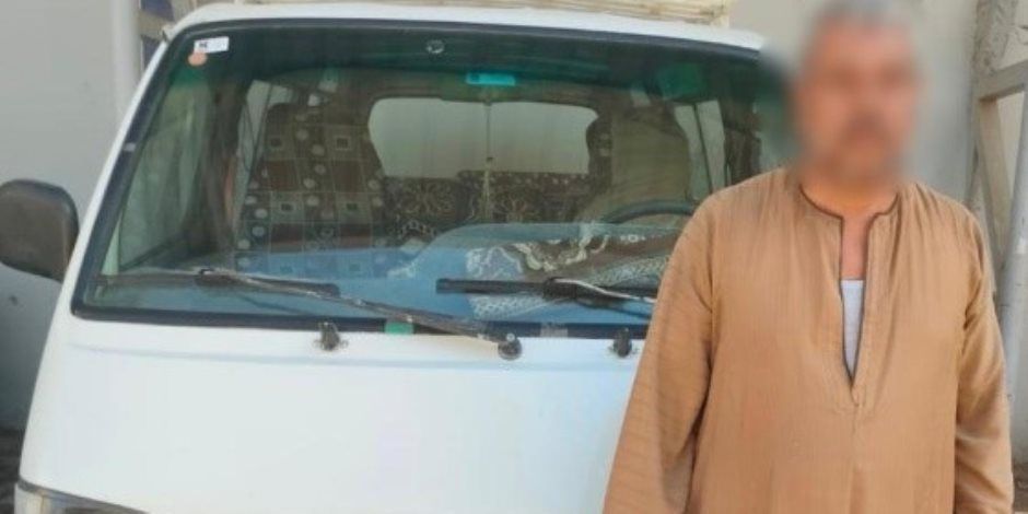 الداخلية تضبط سائق ميكروباص بسوهاج لتعديه بالسب على سيدة