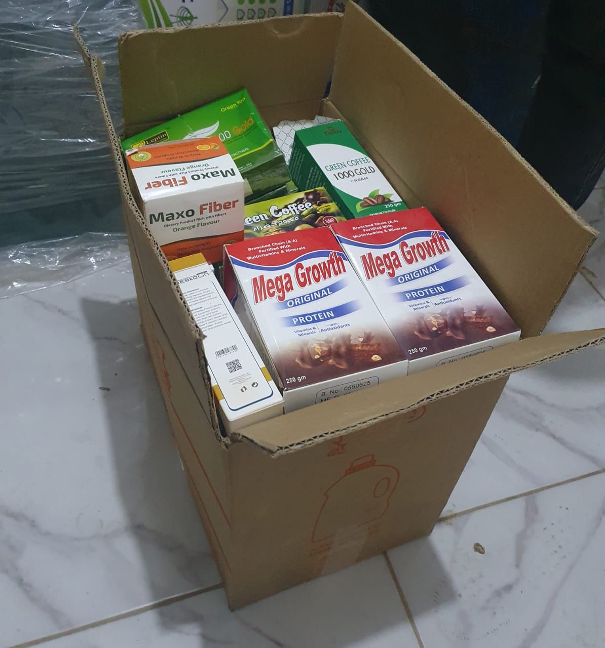 الصحة تغلق ثلاث منشآت غير مرخصة وتضبط أدوية مجهولة المصدر بالدقهلية وسوهاج
