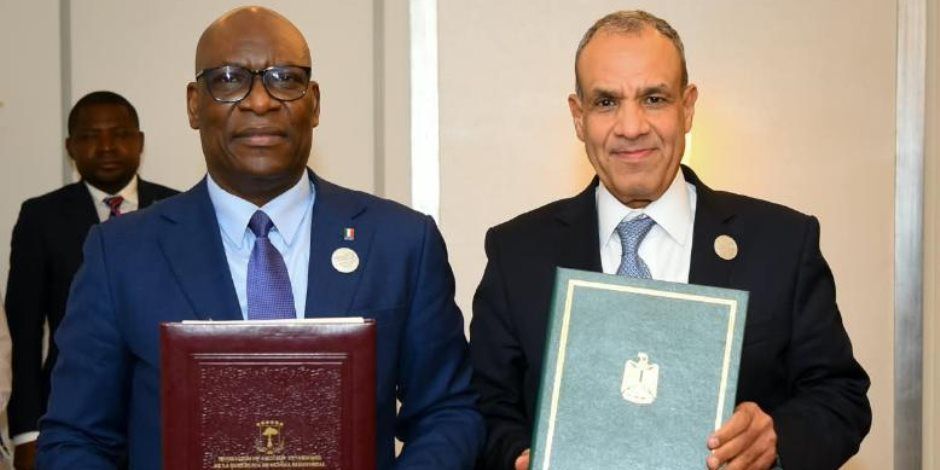 انعقاد الدورة الأولى للجنة المشتركة بين مصر وغينيا الإستوائية على هامش منتدى العلمين أفريقيا