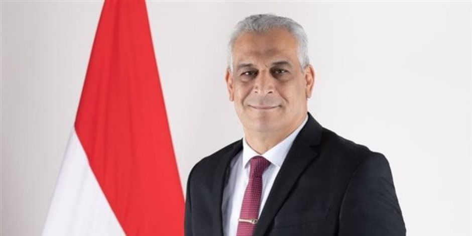 بمناسبة عيدها الـ72.. وزير الإنتاج الحربى يشيد بجهود العاملين ويؤكد دورهم فى دعم الصناعة الوطنية