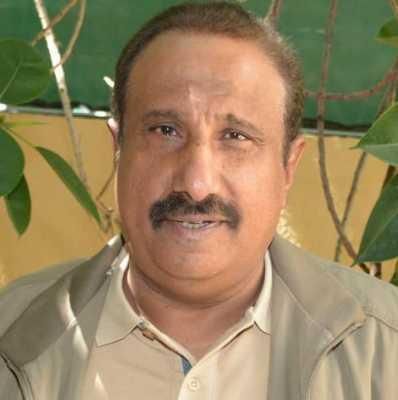 أخبار اليمن : الشريف يعزي الدكتور محمد القاسمي بوفاة والده