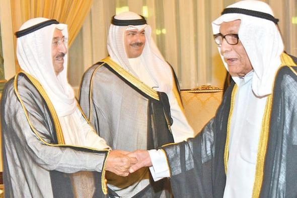 الكويت | سمو أمير البلاد يهنئ الدكتور صالح العجيري بذكرى ميلاده