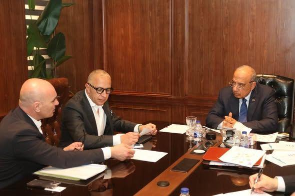 وزير الكهرباء: استمرار خطة دعم وتحديث الشبكة الموحدة لتحسين جودة الخدمات المقدمة